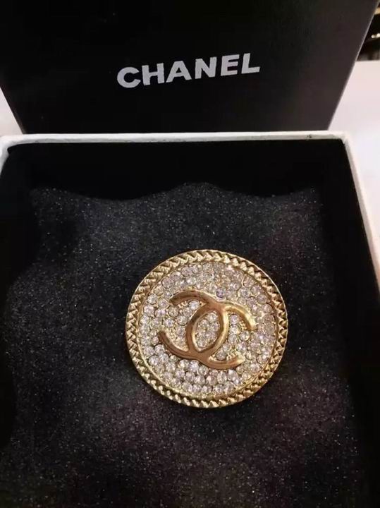 Spilla Chanel Modello 12